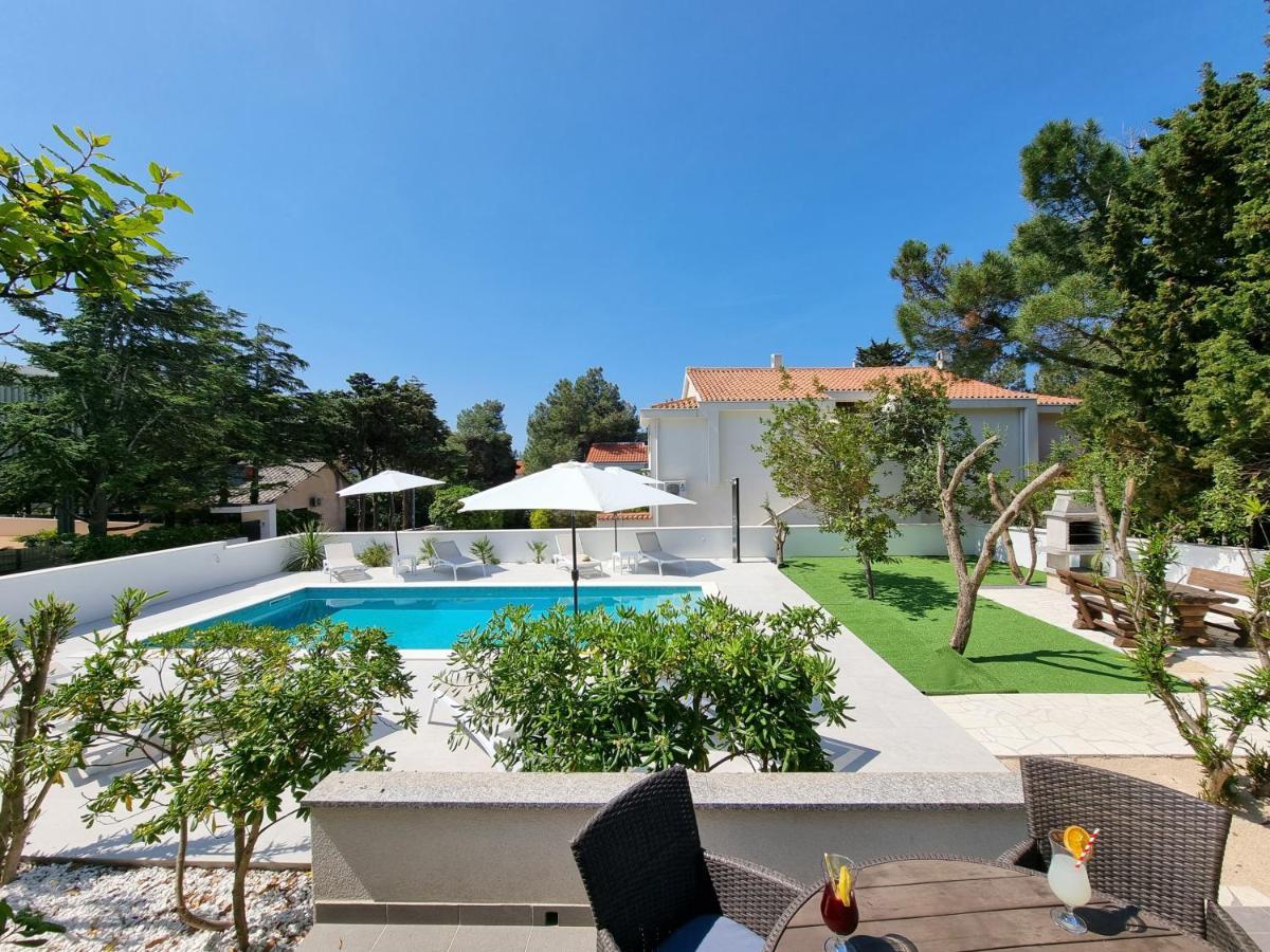 Villa Flamingo Deluxe Novalja Ngoại thất bức ảnh