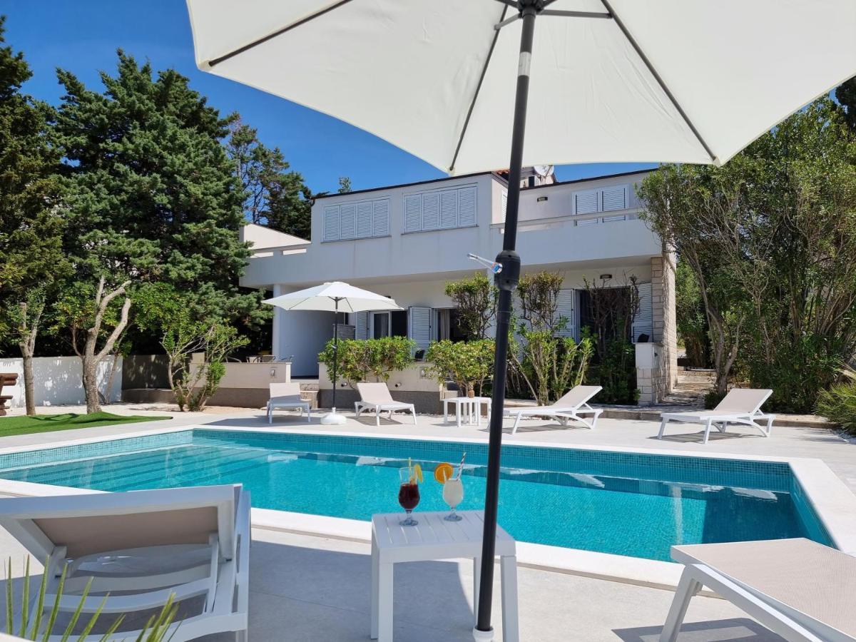 Villa Flamingo Deluxe Novalja Ngoại thất bức ảnh