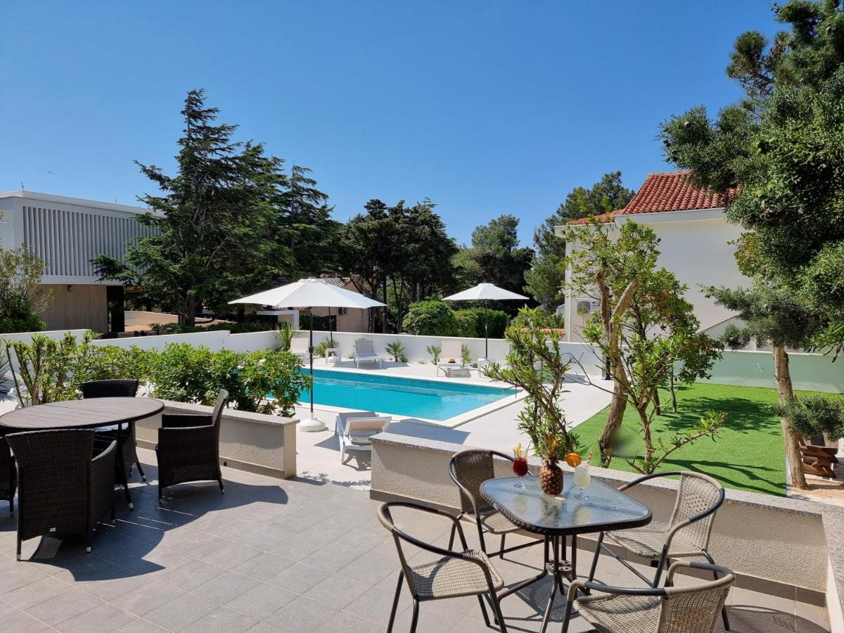 Villa Flamingo Deluxe Novalja Ngoại thất bức ảnh