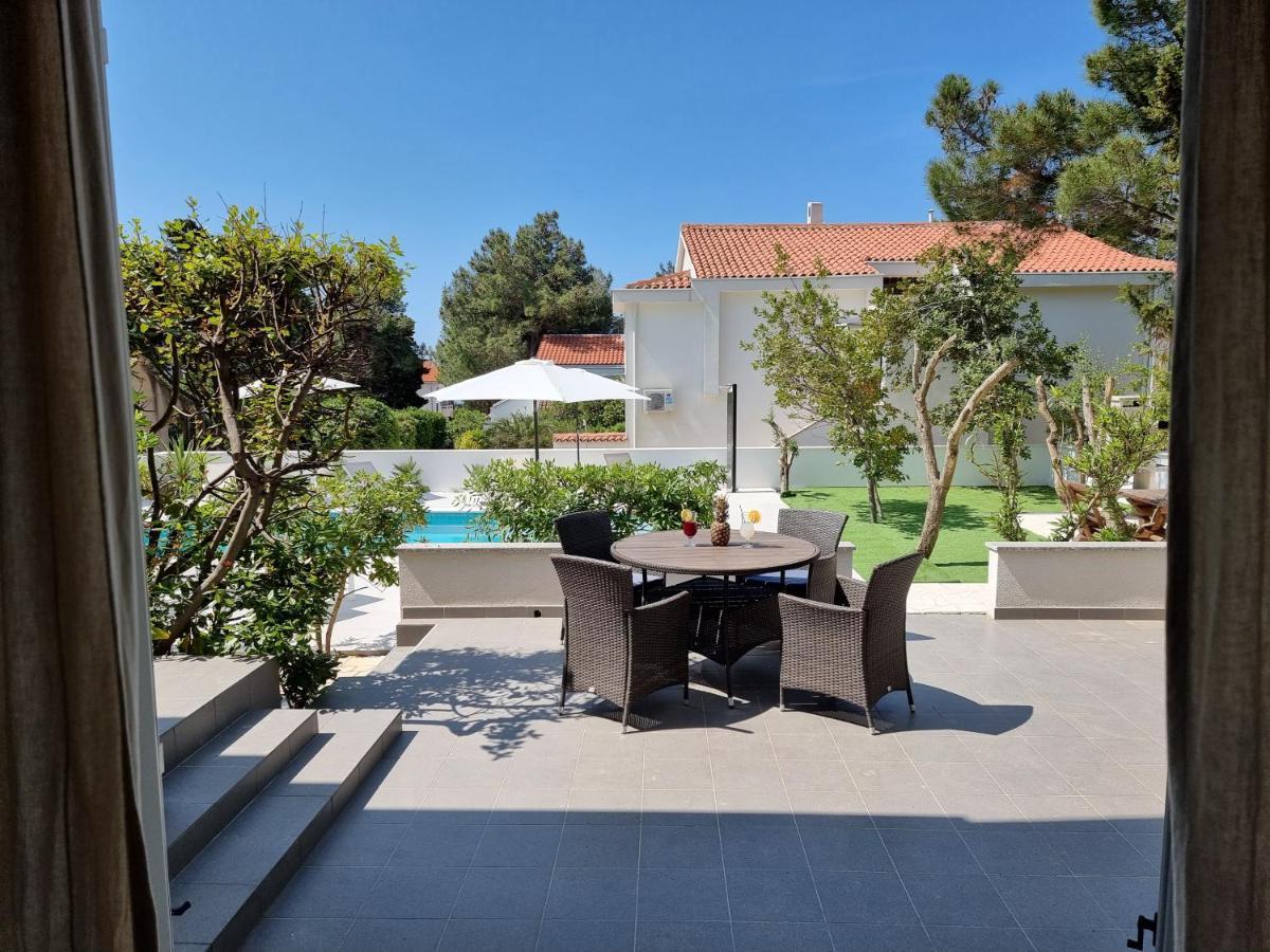 Villa Flamingo Deluxe Novalja Ngoại thất bức ảnh